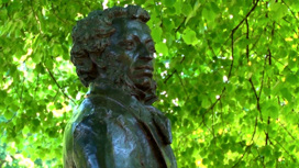 В Риге снесли памятник Александру Пушкину