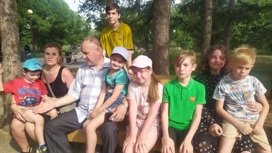 Многодетная семья из Челябинска получила орден "Родительская слава"