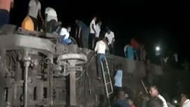 Железнодорожная катастрофа в Индии унесла жизни 288 человек
