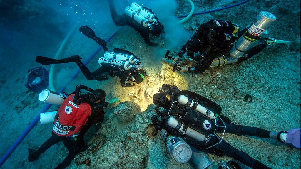 Антикитера. Момент обнаружения человеческих останков. Фото: Brett Seymour, EUA/WHOI/ARGO