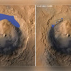 Слева — распределение воды по дну кратера, согласно старой гипотезе, справа — согласно новой.