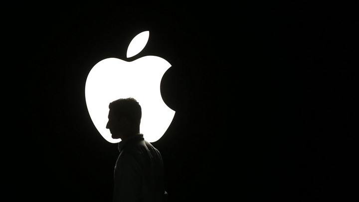 Apple предупредила о рисках ослабления контроля над App Store