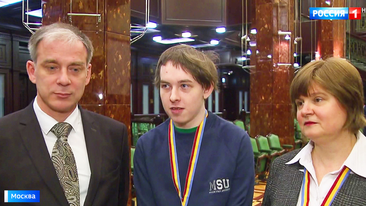 В МГУ чествуют победителей мирового чемпионата по программированию