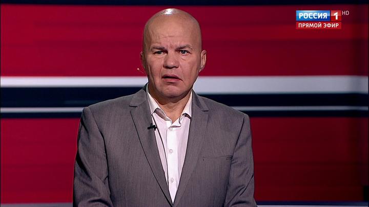 Почему нет эфира с соловьевым. Эксперт у Соловьева Соловьева. Участники у Владимира Соловьева. Гости ток шоу Владимира Соловьева.