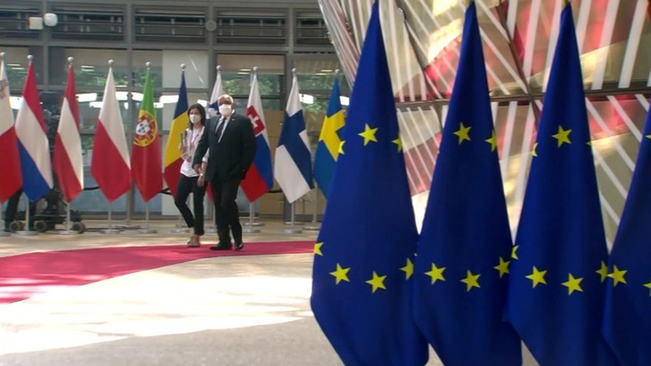 Евросоюз не хочет остаться "техническим координатором санкций"
