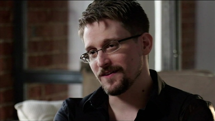 Сноуден высказался насчет самоубийства основателя McAfee ...