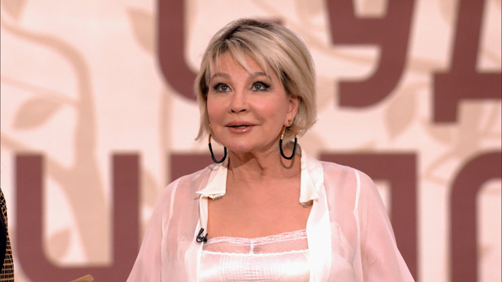 Таня Басованың жалаңаш суреті