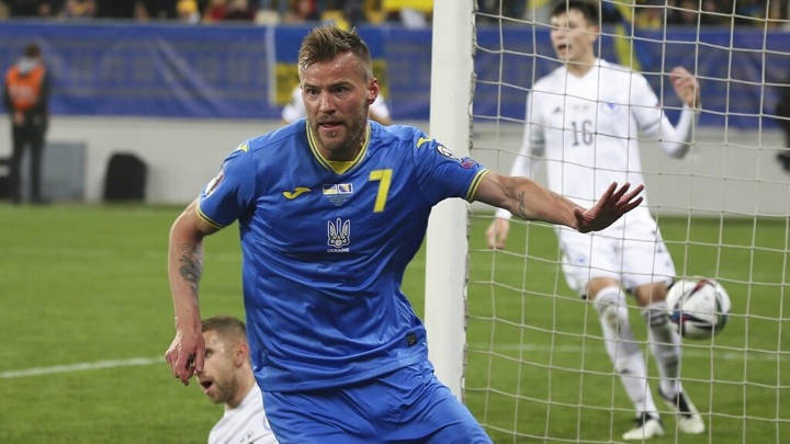Украинские футболисты упустили победу в игре с боснийцами