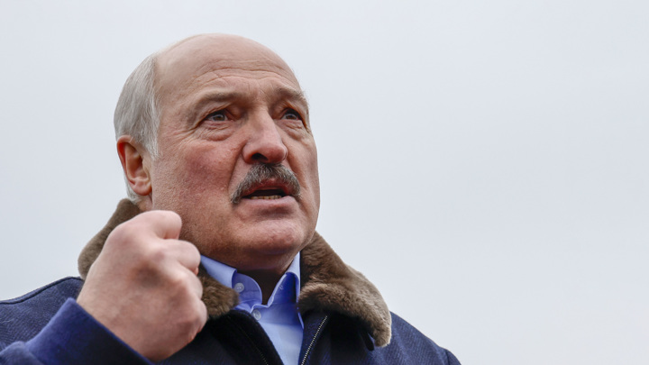 Неадекватность Киева побудила Лукашенко к действиям