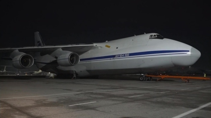 Первые два самолета с российскими миротворцами прибыли из Казахстана в Подмосковье