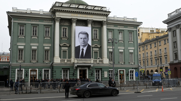 Жириновский удивлял не только скандалами