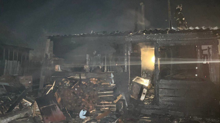 В Улан-Удэ две женщины сгорели в частном доме из-за электропроводки