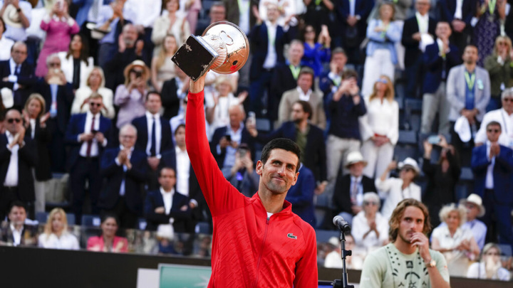 Джокович выиграл теннисный турнир в Риме