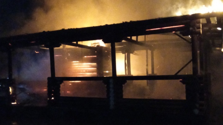 В Барнауле бывший сотрудник в отместку спалил кафе работодателя