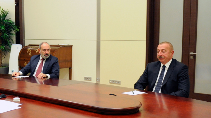 Пашинян и Алиев договорились о начале работы комиссии по делимитации границ