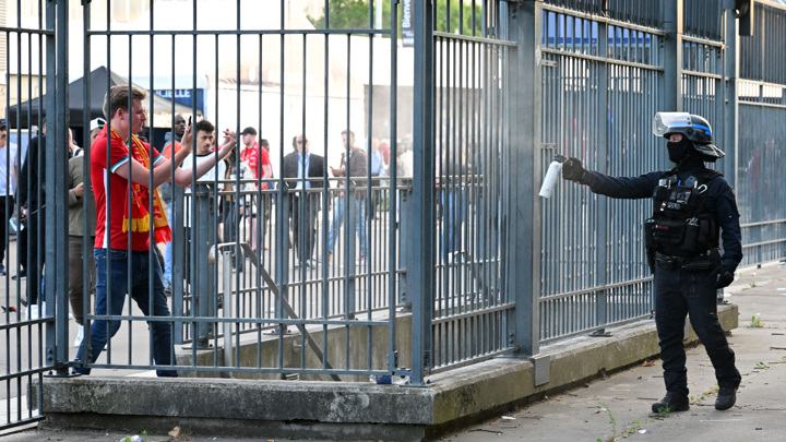 Полиция задержала 68 человек во время финала ЛЧ в Париже