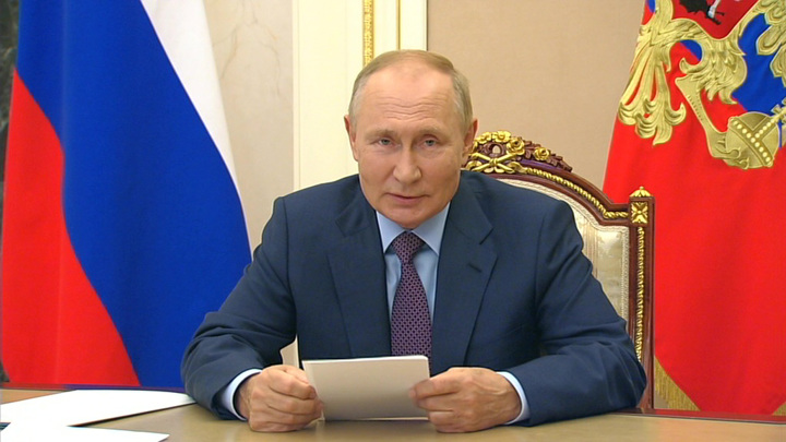 Путин отметил, что экономический блицкриг против России провалился