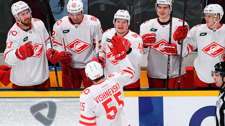 Хоккейный "Спартак" разобрался с "Барысом"